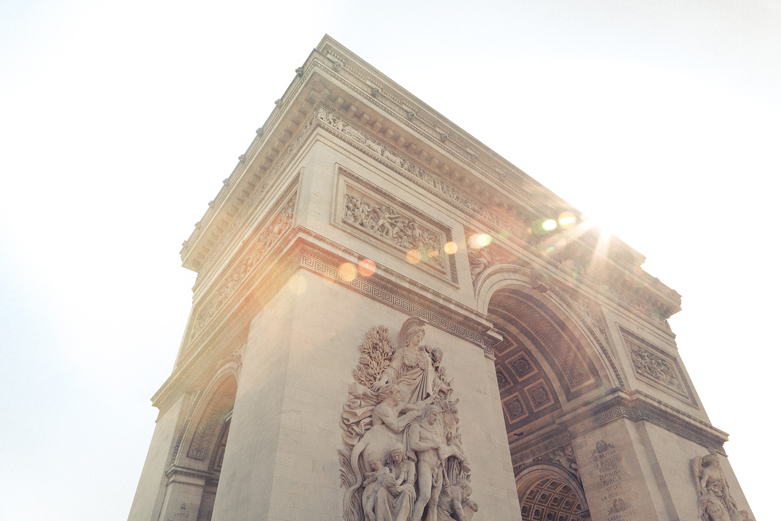 Paris Paris